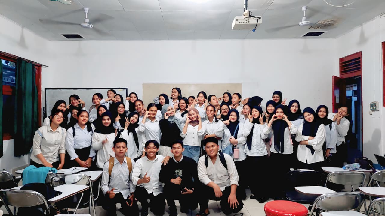 Pelatihan Digital Entrepreneurship Poltekkes Kemenkes Medan Jurusan Farmasi oleh Edu Global Prima
